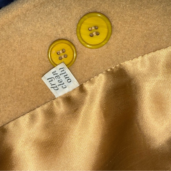 Vintage Pendleton Wool Tan Cape Jacket made in USA - Picture 4 of 4